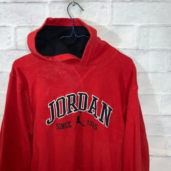 Jordan Sweater - Picture 2 of 4